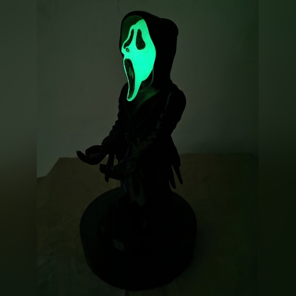 Ghosh face Controller/ Phone Holder ( 3D Printed) - Picture 4 of 10